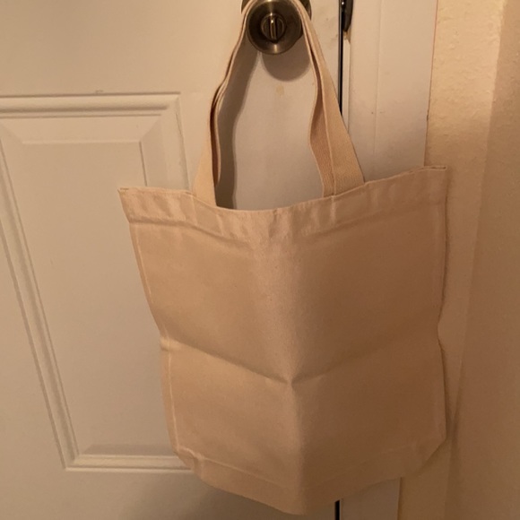 Shihtzu dog tote & wooden sign - Picture 3 of 13